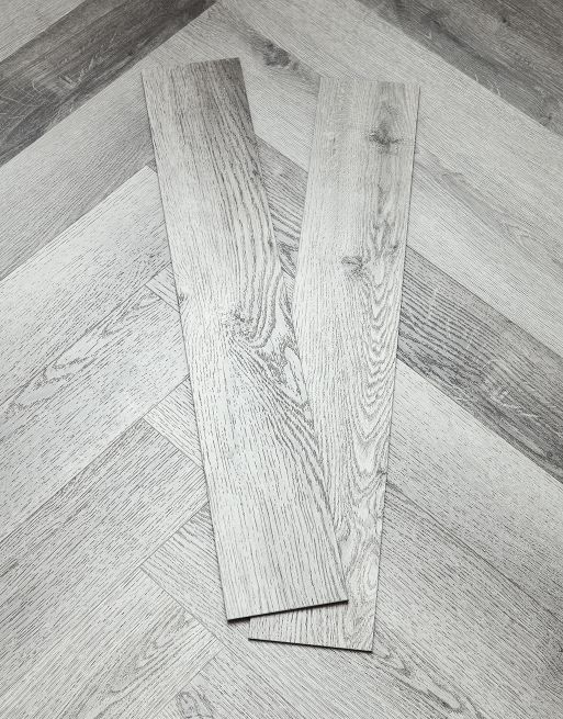 Asenso Artisan Herringbone Driftwood Grey Oak
