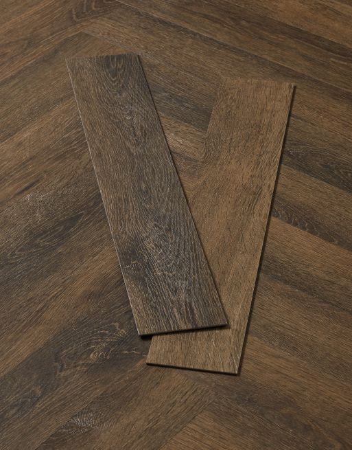 Asenso Artisan Herringbone Crafted Georgian Oak