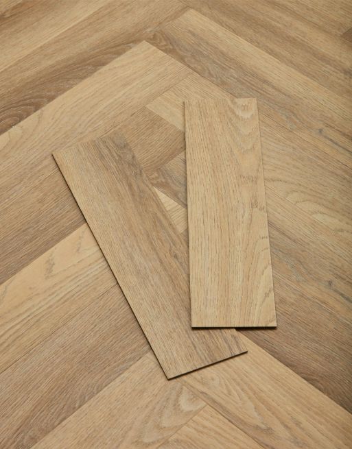 Asenso Signature Herringbone Woodland Oak